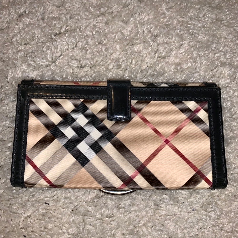 Classic Burberry wallet - Picture 3 of 3